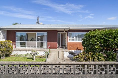 Photo of property in 384 Otumoetai Road, Otumoetai, Tauranga, 3110