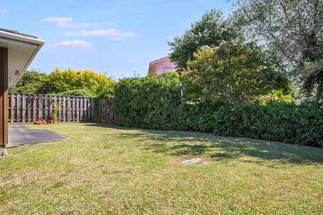 Photo of property in 15a Mckeefry Grove, Tawa, Wellington, 5028