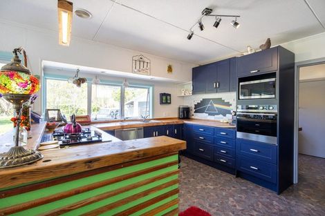 Photo of property in 124 Opouteke Road, Kaihu, 0379