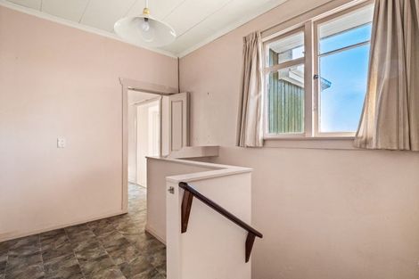 Photo of property in 42 District Road, Roseneath, Port Chalmers, 9023