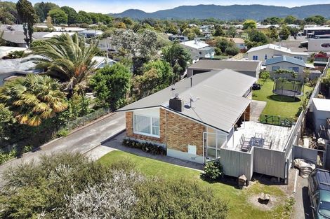 Photo of property in 1 Oroua Street, Te Puke, 3119