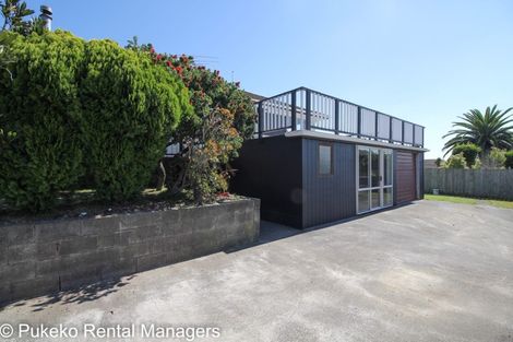 Photo of property in 33 Lendenfeld Drive, Papatoetoe, Auckland, 2025