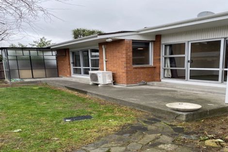 Photo of property in 1/27 Thorrington Road, Cashmere, Christchurch, 8022