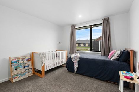 Photo of property in 10 Otuarae Drive, Taieri Beach, Brighton, 9091
