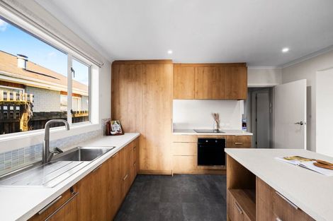 Photo of property in 45 Effingham Street, North New Brighton, Christchurch, 8083