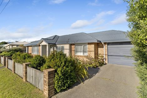 Photo of property in 114a Arawhata Road, Paraparaumu, 5032
