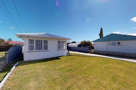 Photo of property in 15 Baden Street, Levin, 5510