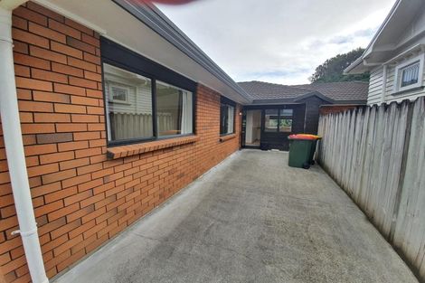 Photo of property in 350e Great South Road, Opaheke, Papakura, 2113