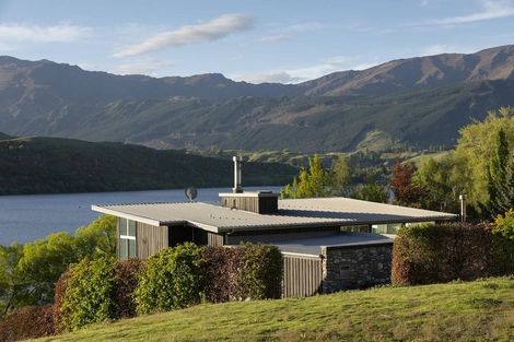 Photo of property in 43 Arrowtn-lke Hayes Road, Lake Hayes, Queenstown, 9371