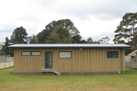 Photo of property in 112a Kiwi Road, Whangamata, 3620