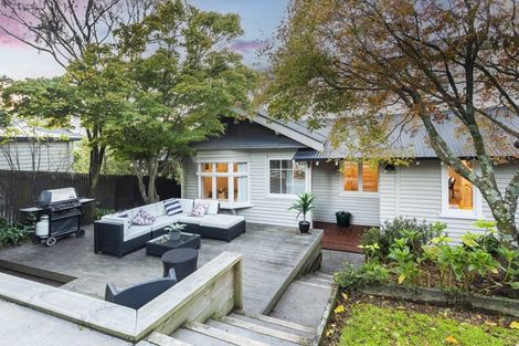 Photo of property in 97 Hackthorne Road, Cashmere, Christchurch, 8022