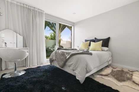 Photo of property in 61 St Heliers Road, Saint Heliers, Auckland, 1071