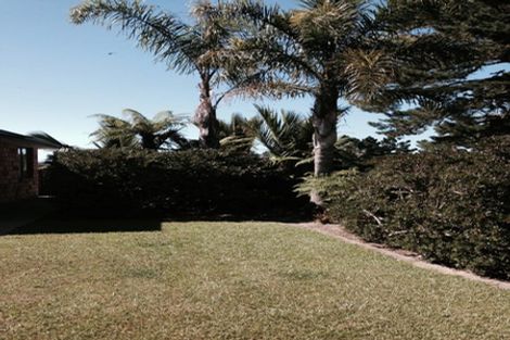 Photo of property in 1204 East Coast Road, Redvale, Albany, 0794