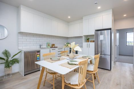 Photo of property in 201/2 Torino Street, Point England, Auckland, 1072