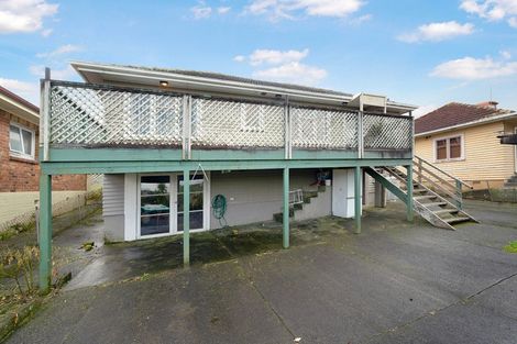 Photo of property in 27 Tiverton Road, Avondale, Auckland, 0600