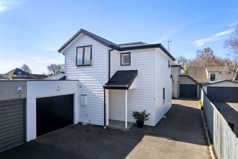 Photo of property in 2/218 Springfield Road, St Albans, Christchurch, 8014