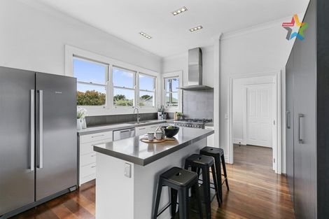 Photo of property in 24 Tama Street, Alicetown, Lower Hutt, 5010