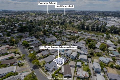 Photo of property in 27c Megan Avenue, Pakuranga Heights, Auckland, 2010