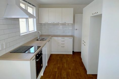 Photo of property in 30 Awatea Street, Levin, 5510