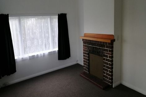 Photo of property in 6 Julian Street, Eltham, 4322