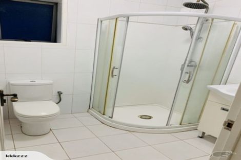 Photo of property in 31 Sequoia Place, Sunnynook, Auckland, 0620