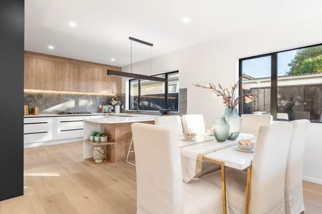 Photo of property in 71a Matipo Road, Te Atatu Peninsula, Auckland, 0610