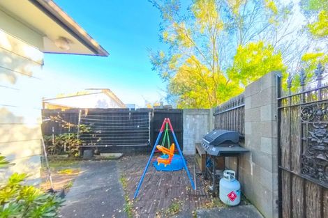 Photo of property in 17 Hutcheson Street, Sydenham, Christchurch, 8023