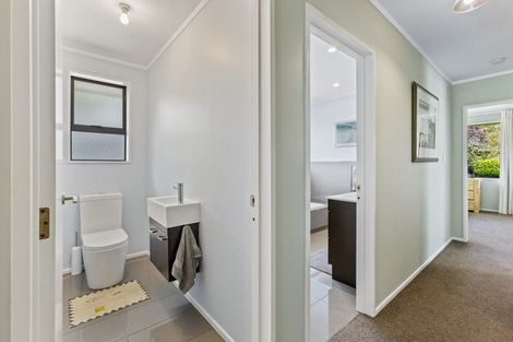 Photo of property in 11 Victoria Road, Westport, 7892