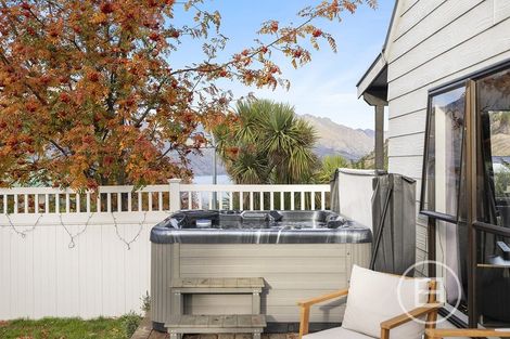 Photo of property in 25a Watts Road, Fernhill, Queenstown, 9300