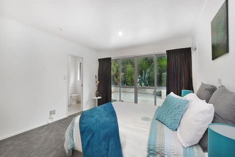 Photo of property in 5 Foresters Crescent, Parklands, Christchurch, 8083