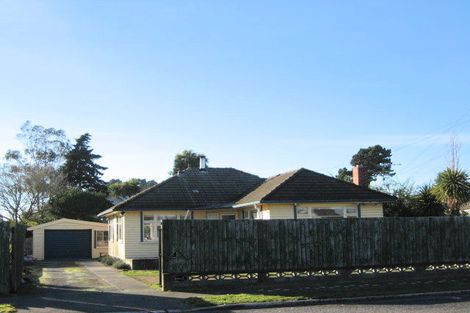 Photo of property in 179 Keyes Road, New Brighton, Christchurch, 8083