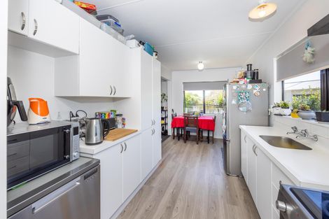 Photo of property in 7 Bartholomew Drive, Nawton, Hamilton, 3200