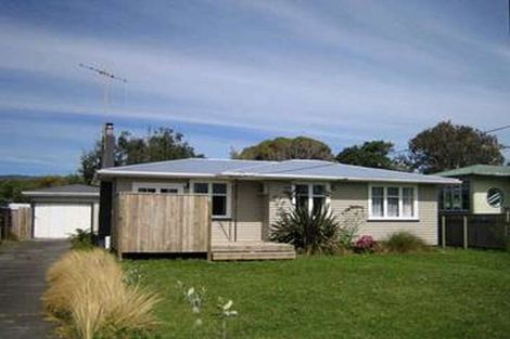 Photo of property in 24 Te Rauparaha Street, Otaki, 5512
