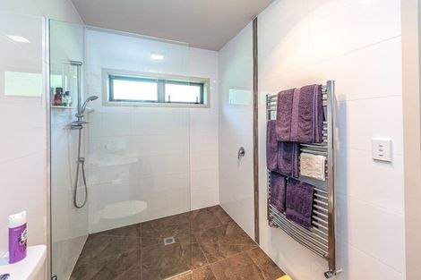 Photo of property in 27 Lithgow Drive, Otamatea, Whanganui, 4500