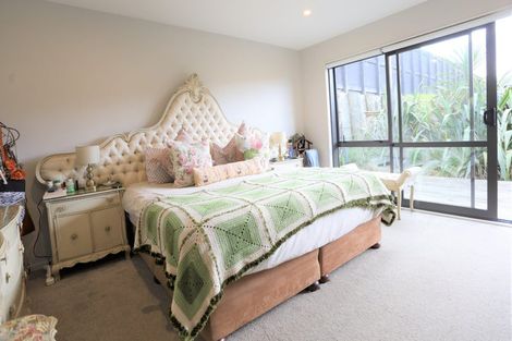 Photo of property in 13 Ahorangi Road, Silverdale, 0932