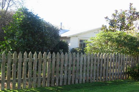 Photo of property in 231 Hewitts Road, Linton, Palmerston North, 4472