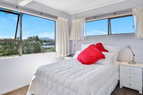 Photo of property in 19 Blue Bell Parade, Omaha, 0986