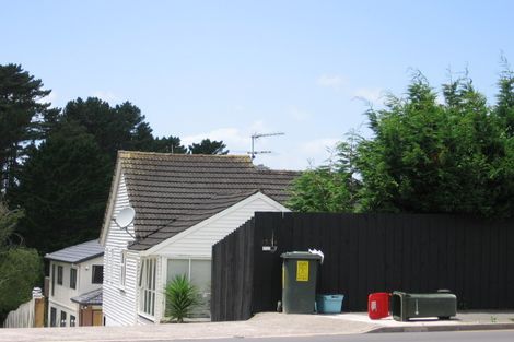 Photo of property in 1554a Great North Road, Waterview, Auckland, 1026