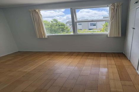 Photo of property in 18a Dallinghoe Crescent, Milford, Auckland, 0620