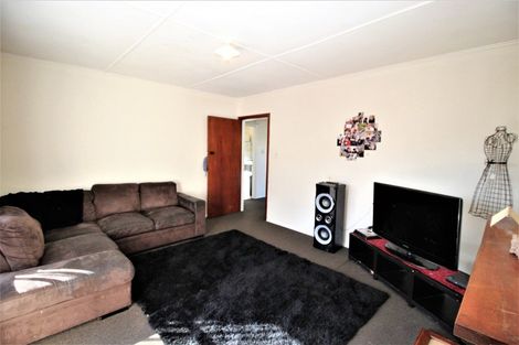 Photo of property in 34 Bowen Street, Woodville, 4920