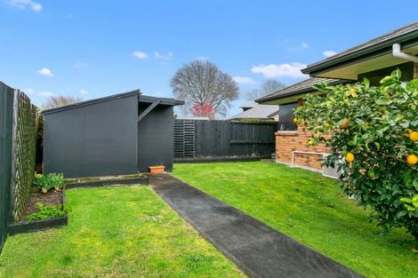 Photo of property in 12 Cooper Crescent, Cambridge, 3434