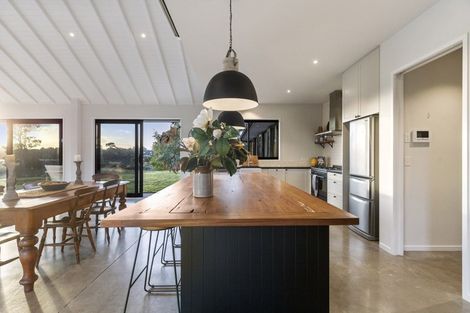 Photo of property in 126 Blackbridge Road, Karaka, Papakura, 2580