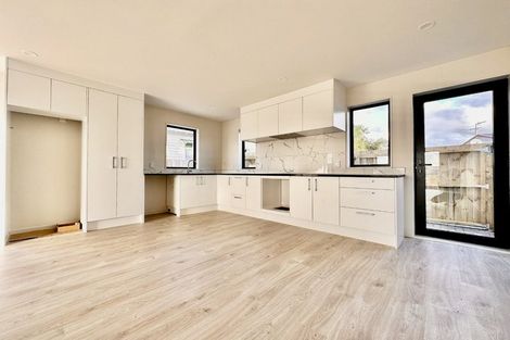 Photo of property in 20a Finlayson Avenue, Clendon Park, Auckland, 2103