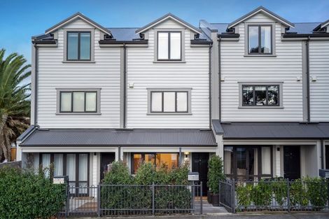 Photo of property in 2/386 Richmond Road, Grey Lynn, Auckland, 1021
