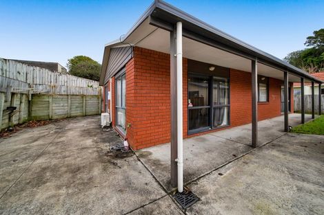Photo of property in 12a Stuart Place, Blagdon, New Plymouth, 4310