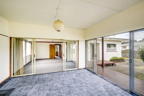 Photo of property in 313 Kennedy Road, Onekawa, Napier, 4110