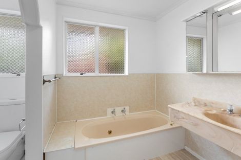 Photo of property in 29 Oriwa Crescent, Otaki, 5512