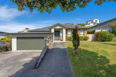 Photo of property in 42 Tongariro Drive, Aotea, Porirua, 5024
