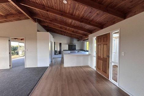 Photo of property in 401 Oneriri Road, Kaiwaka, 0573