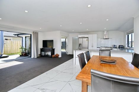 Photo of property in 31 El Alamein Avenue, Rangiora, 7400